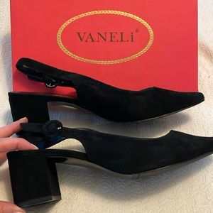 Vaneli Terry black suede slingback size 12